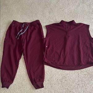 Figs Burgundy Women's Set